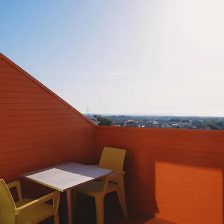 Casa de hóspedes 44 Forty Four Coast - 4*