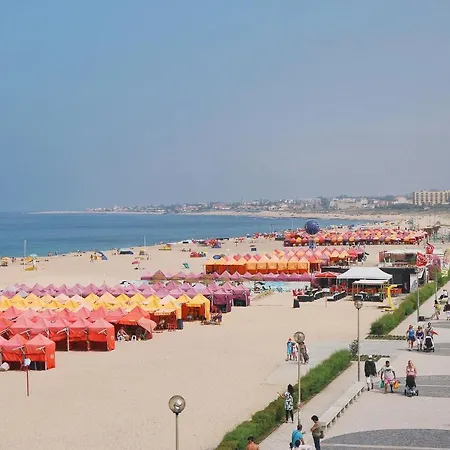 44 Forty Four Coast - 4* Espinho (Aveiro)