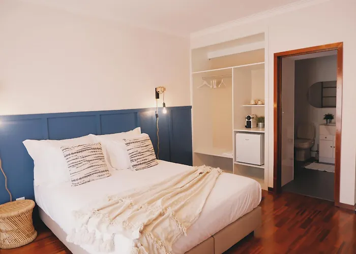 44 Forty Four Coast - By Double Ninety Gasthof