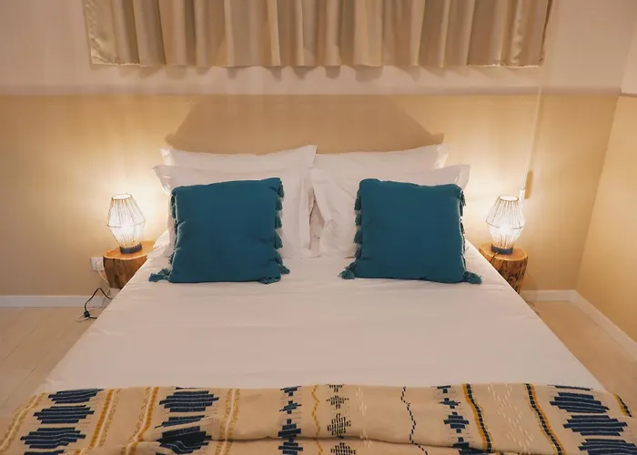 44 Forty Four Coast - By Double Ninety Gasthof